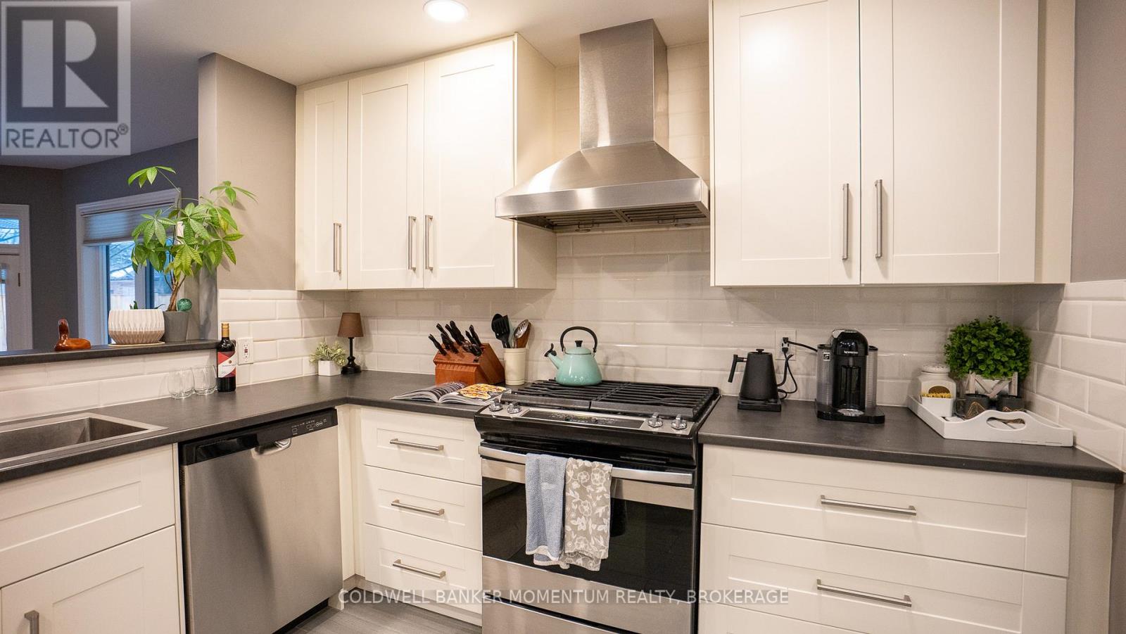 984 Plantation Road, London North, Ontario  N6H 2Y4 - Photo 21 - X12803520