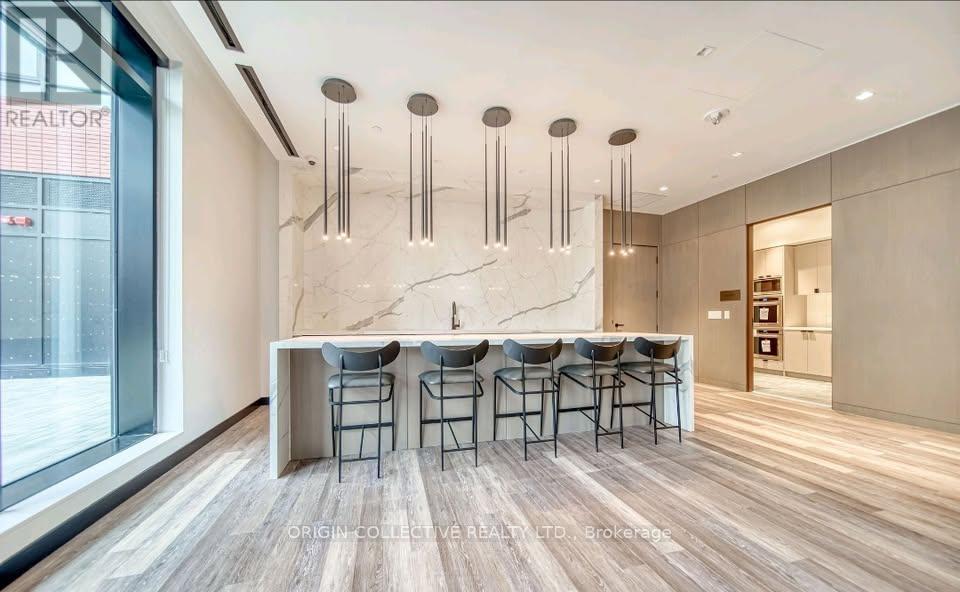 1401 - 8 Tippett Road E, Toronto, Ontario  M3H 0E7 - Photo 6 - C12801664