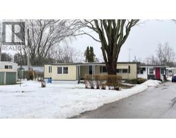 1940 LONDON LINE Unit# 5, Sarnia, Ontario