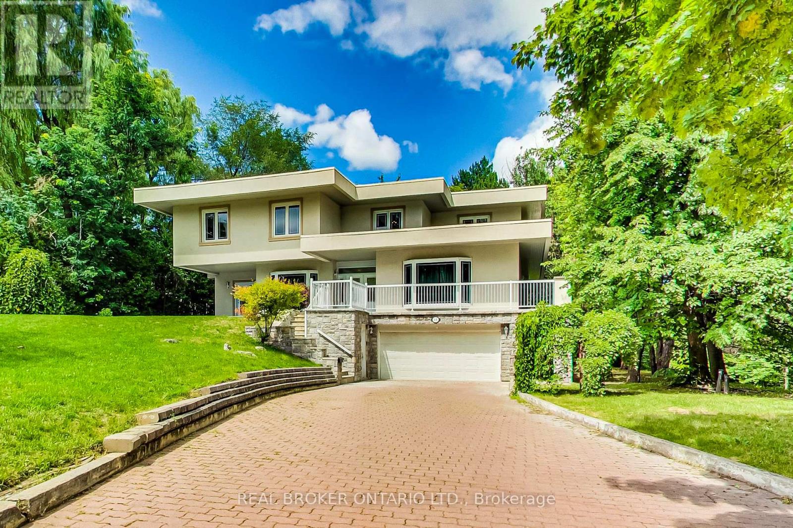 48 SILVERGROVE ROAD, Toronto, Ontario