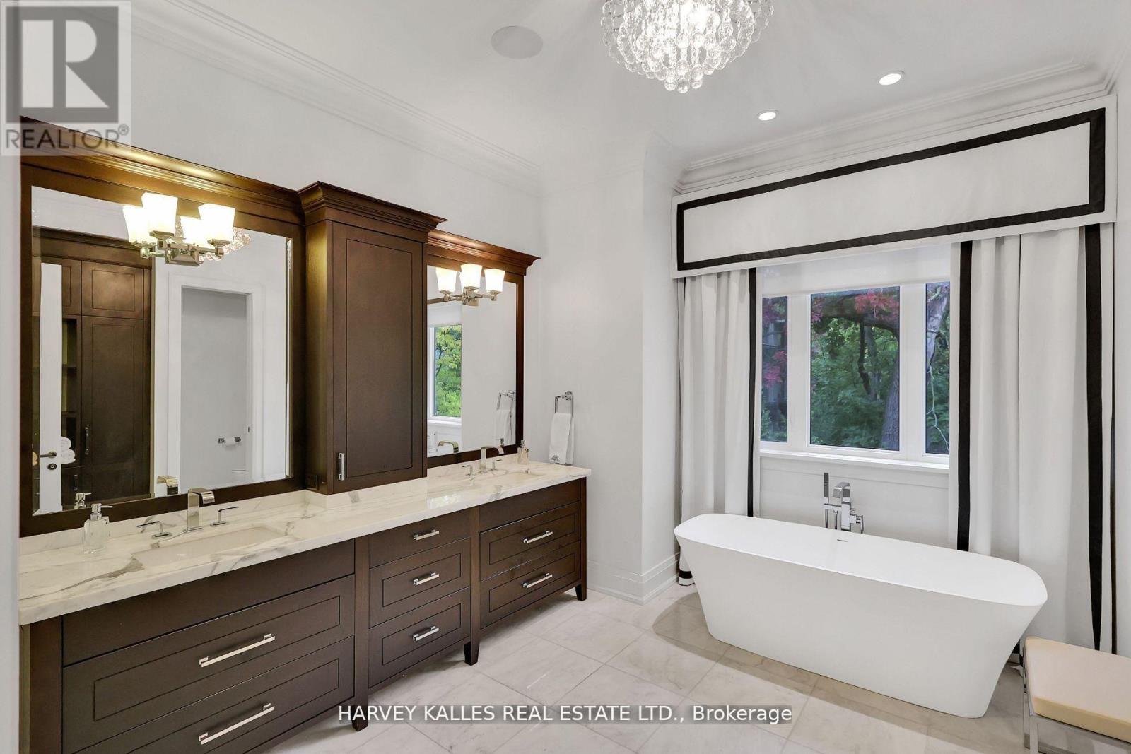 62 Heath Street W, Toronto, Ontario  M4V 1T4 - Photo 24 - C12803460