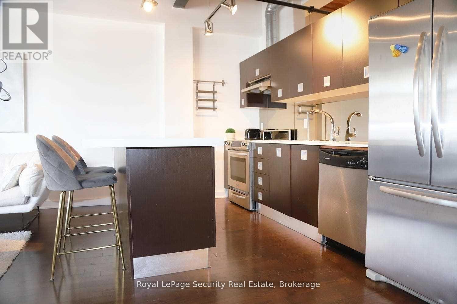 208 - 43 Hanna Avenue, Toronto, Ontario  M6K 1X1 - Photo 10 - C12803478