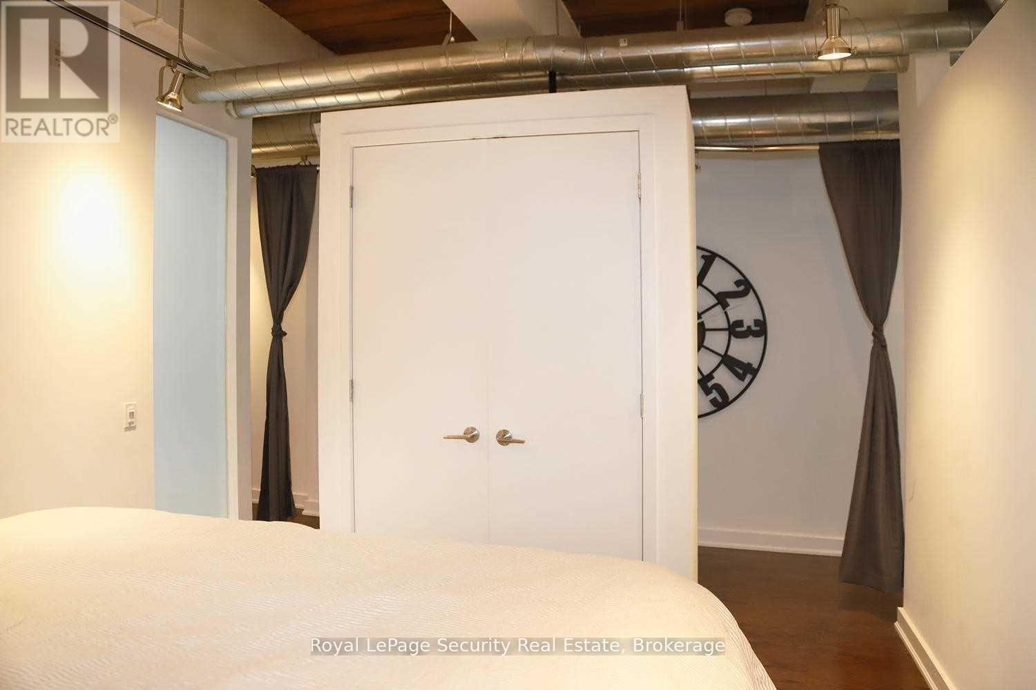 208 - 43 Hanna Avenue, Toronto, Ontario  M6K 1X1 - Photo 15 - C12803478