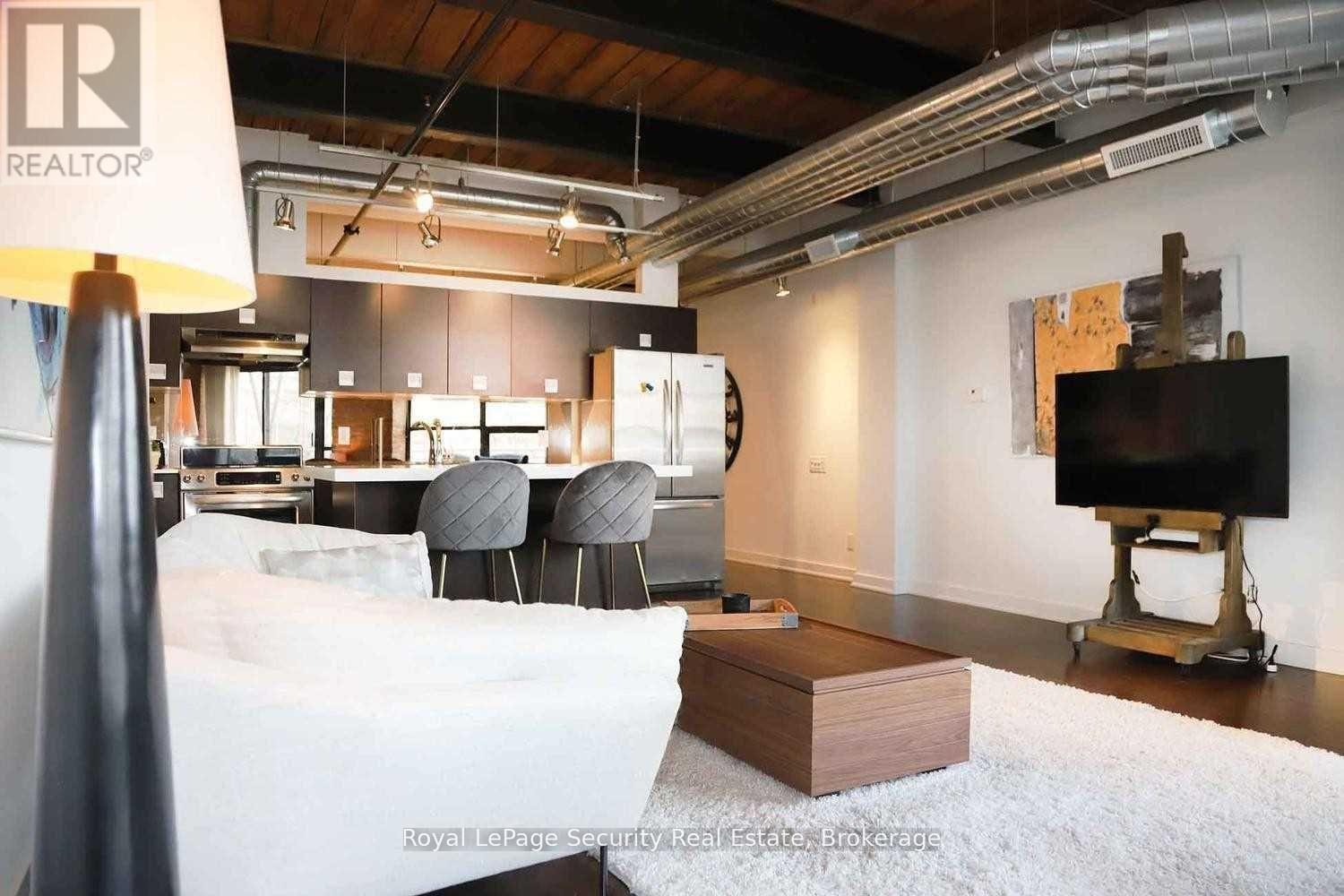 208 - 43 Hanna Avenue, Toronto, Ontario  M6K 1X1 - Photo 6 - C12803478