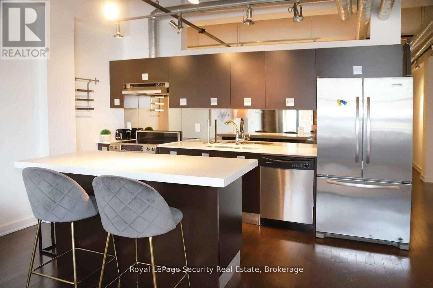 208 - 43 Hanna Avenue, Toronto, Ontario  M6K 1X1 - Photo 8 - C12803478