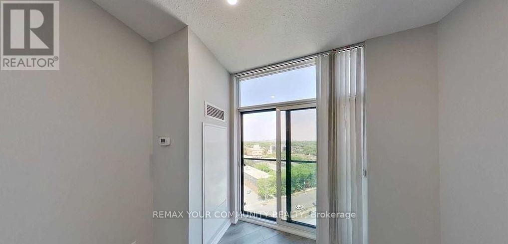 Ph03 - 35 Saranac Boulevard, Toronto, Ontario  M6A 2G5 - Photo 12 - C12803510