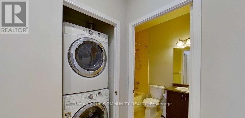 Ph03 - 35 Saranac Boulevard, Toronto, Ontario  M6A 2G5 - Photo 13 - C12803510