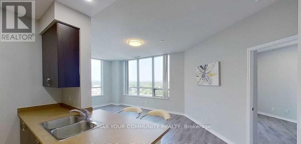 Ph03 - 35 Saranac Boulevard, Toronto, Ontario  M6A 2G5 - Photo 4 - C12803510