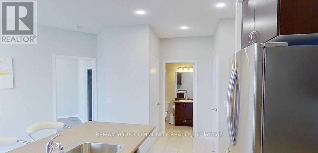 Ph03 - 35 Saranac Boulevard, Toronto, Ontario  M6A 2G5 - Photo 6 - C12803510