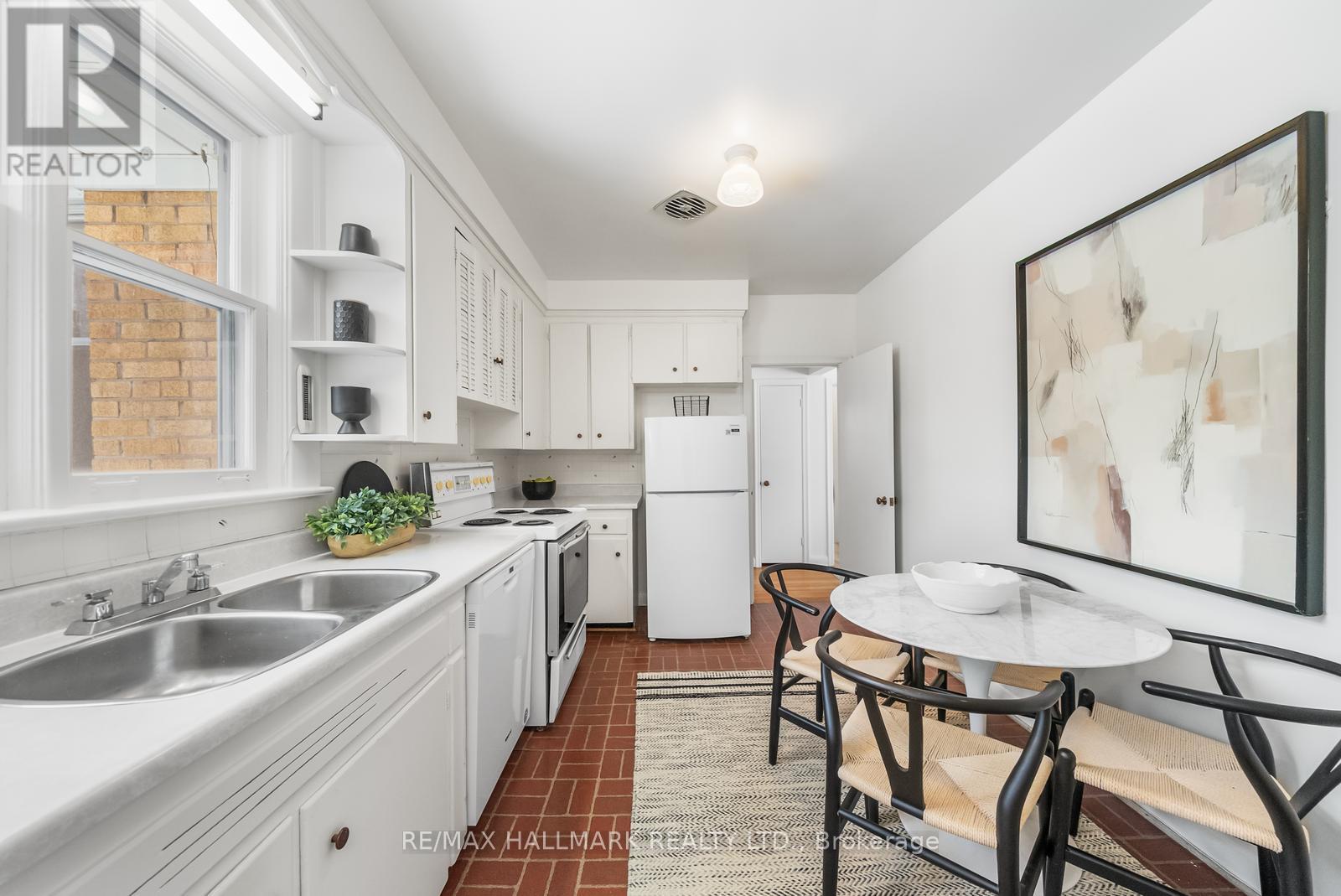 211 Newton Drive, Toronto, Ontario  M2M 2P2 - Photo 12 - C12803512