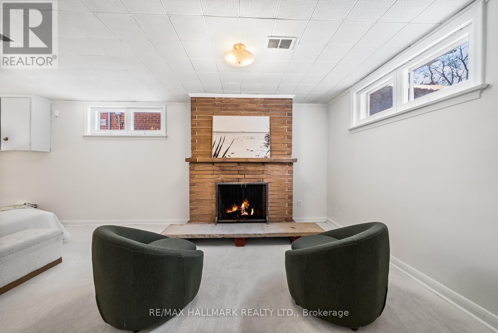 211 Newton Drive, Toronto, Ontario  M2M 2P2 - Photo 29 - C12803512