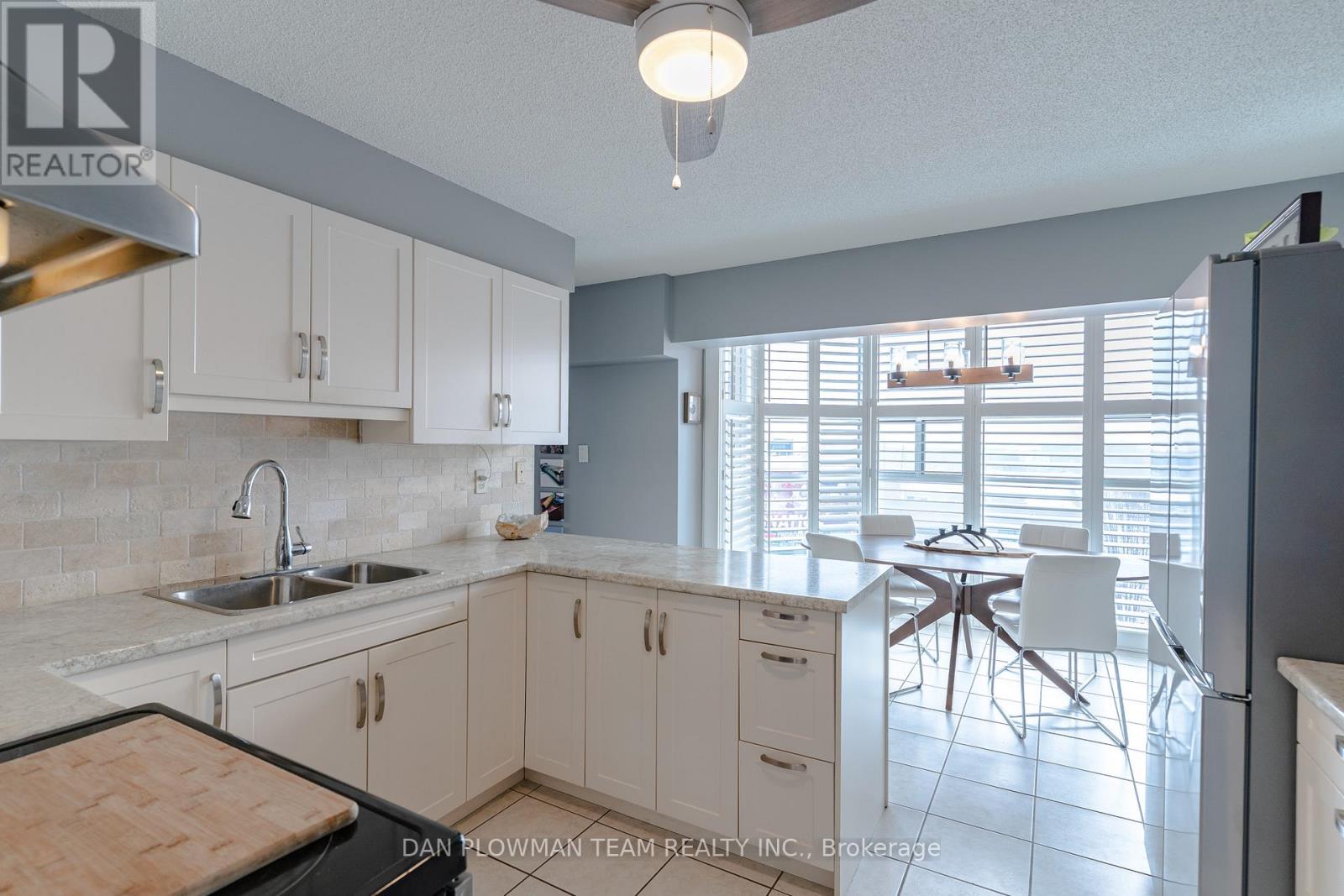 501 - 80 Athol Street E, Oshawa, Ontario  L1H 8B7 - Photo 10 - E12803566