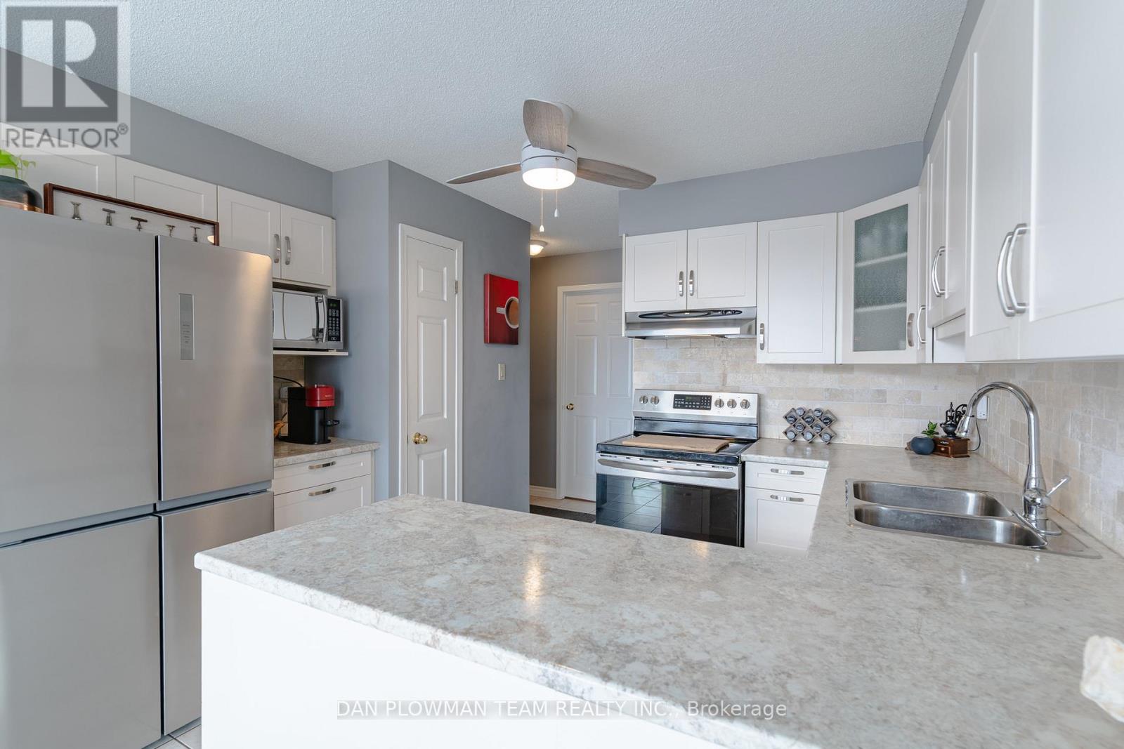 501 - 80 Athol Street E, Oshawa, Ontario  L1H 8B7 - Photo 12 - E12803566