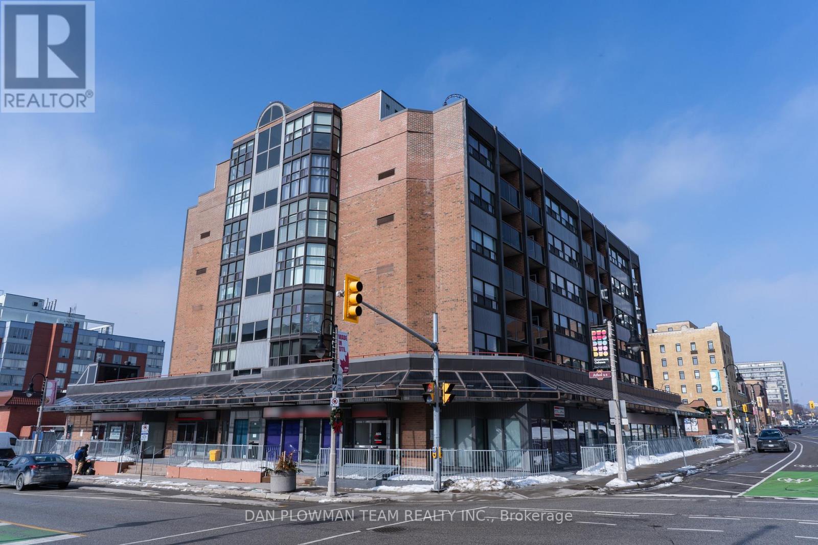 501 - 80 Athol Street E, Oshawa, Ontario  L1H 8B7 - Photo 2 - E12803566