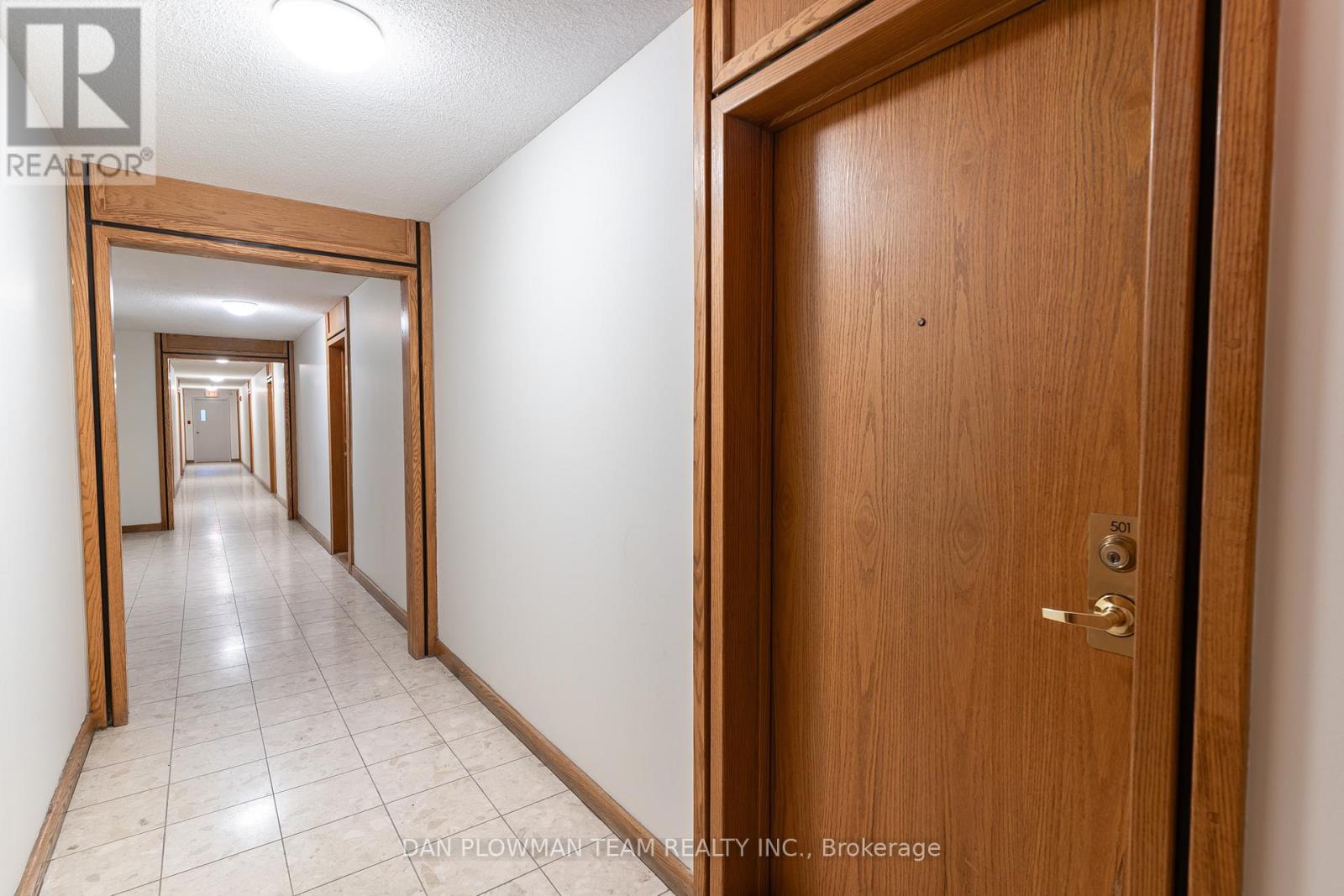 501 - 80 Athol Street E, Oshawa, Ontario  L1H 8B7 - Photo 7 - E12803566