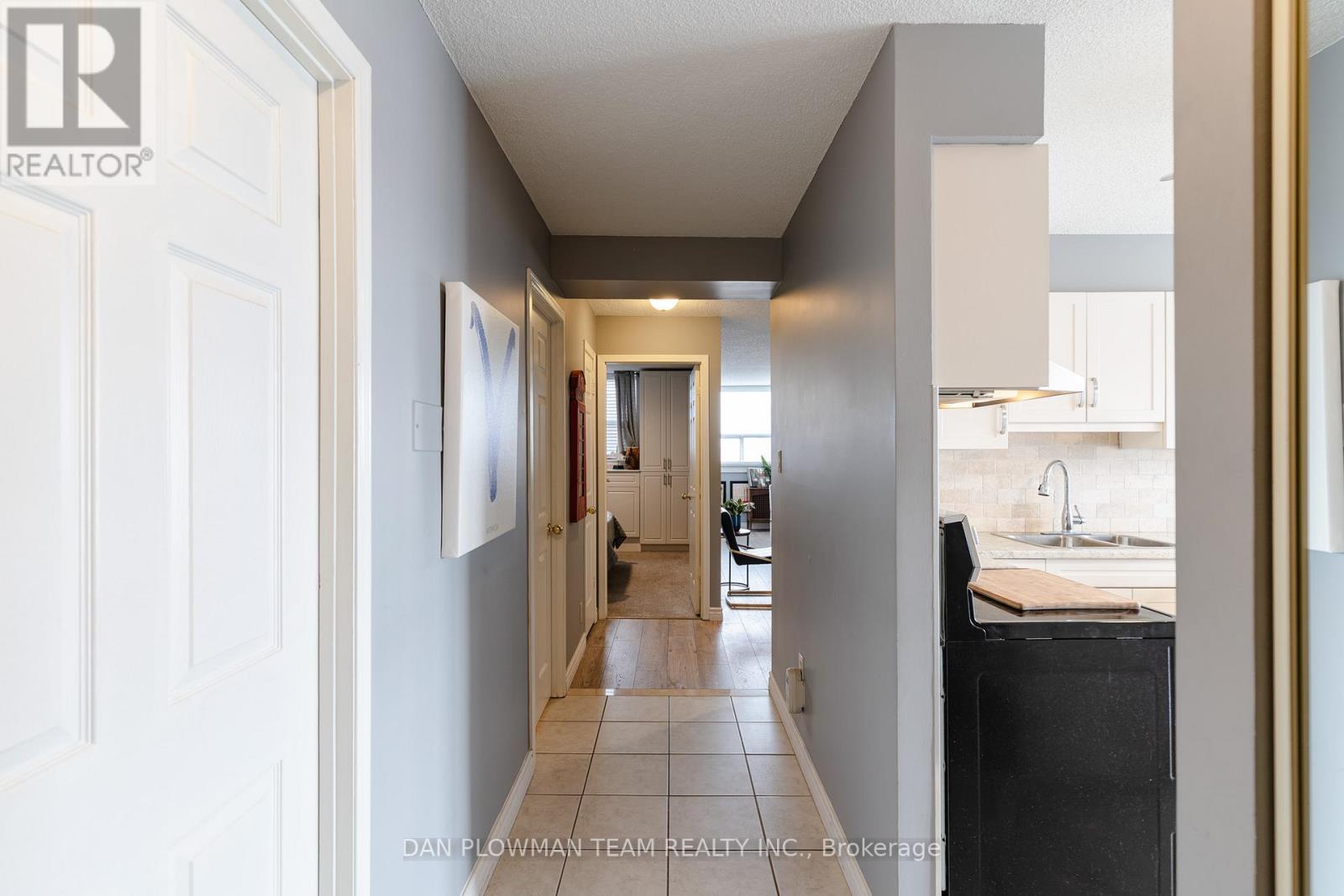 501 - 80 Athol Street E, Oshawa, Ontario  L1H 8B7 - Photo 9 - E12803566