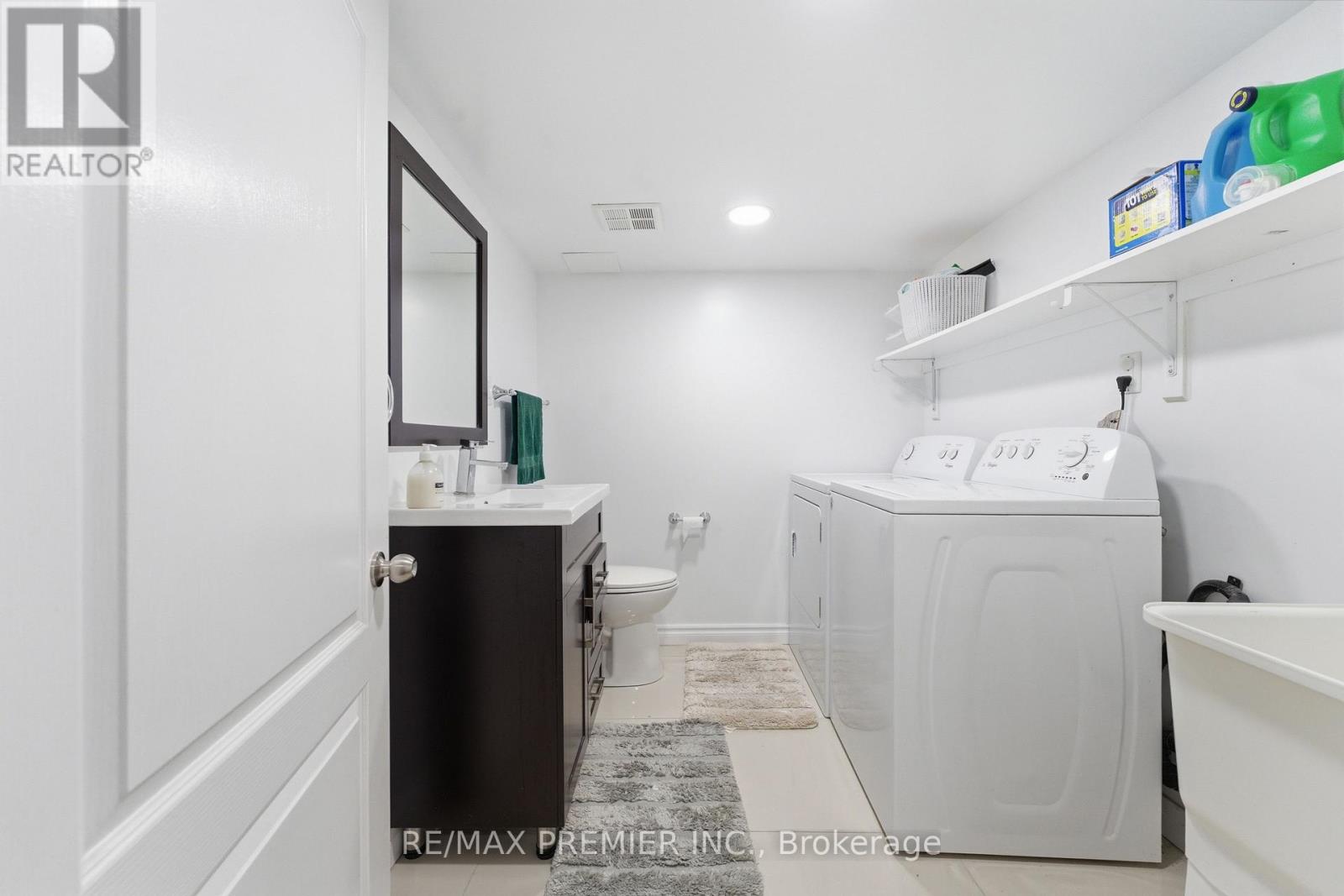 58 Martini Drive, Richmond Hill, Ontario  L4S 2T7 - Photo 21 - N12803516