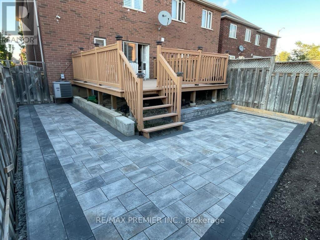 58 Martini Drive, Richmond Hill, Ontario  L4S 2T7 - Photo 24 - N12803516