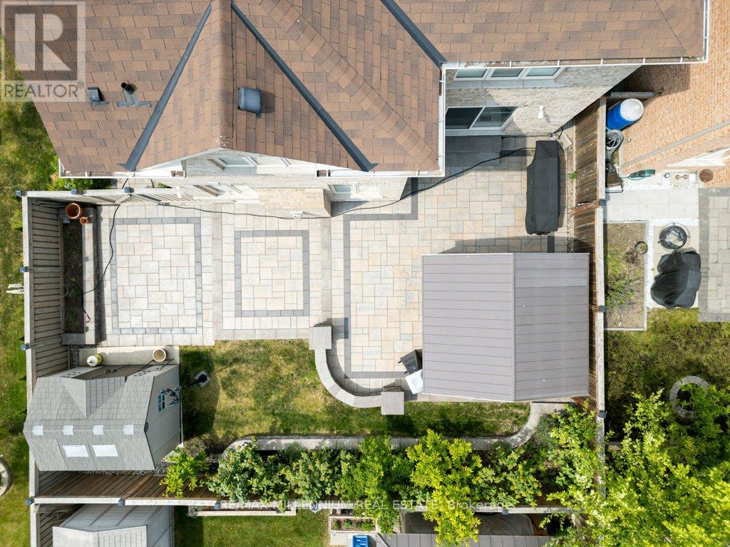 51 Kincardine Street, Vaughan, Ontario  L4H 4H7 - Photo 6 - N12803574