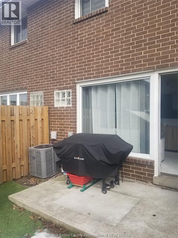 2739 Meadowbrook Lane, Windsor, Ontario  N8T 2Y6 - Photo 23 - 26003590