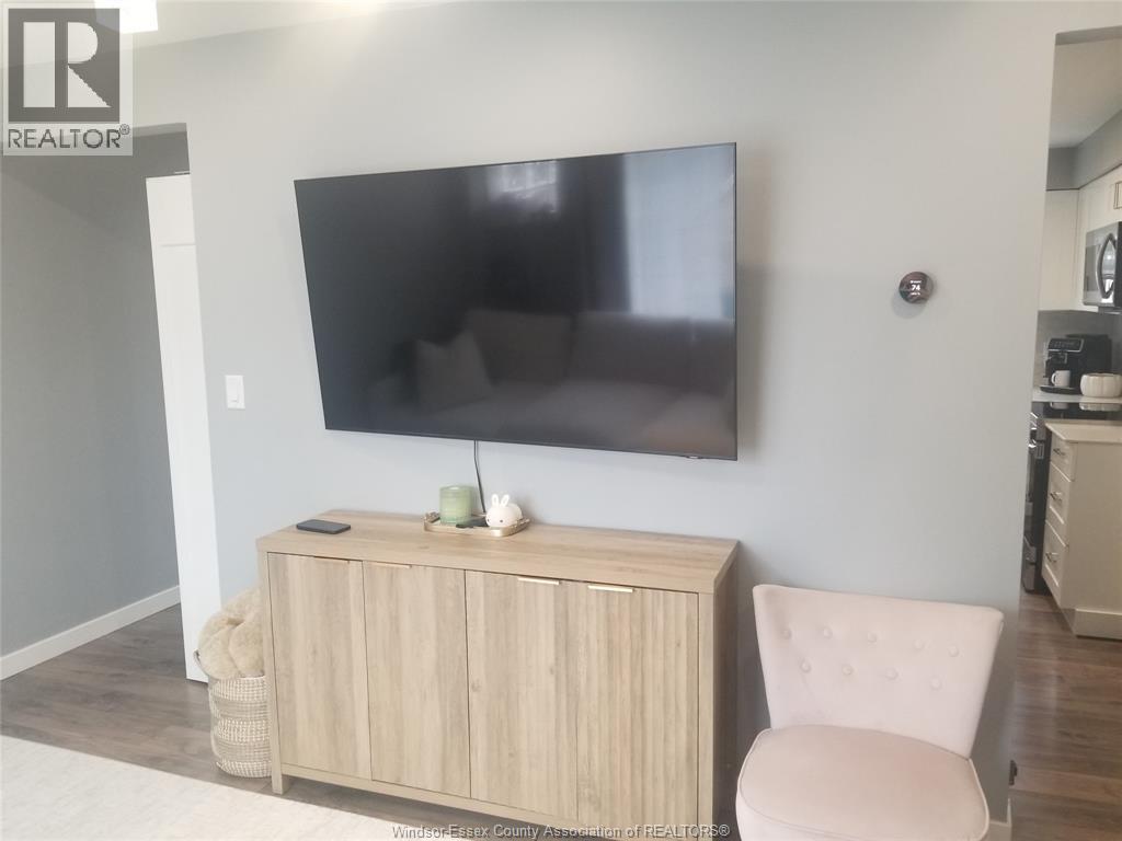 2739 Meadowbrook Lane, Windsor, Ontario  N8T 2Y6 - Photo 7 - 26003590