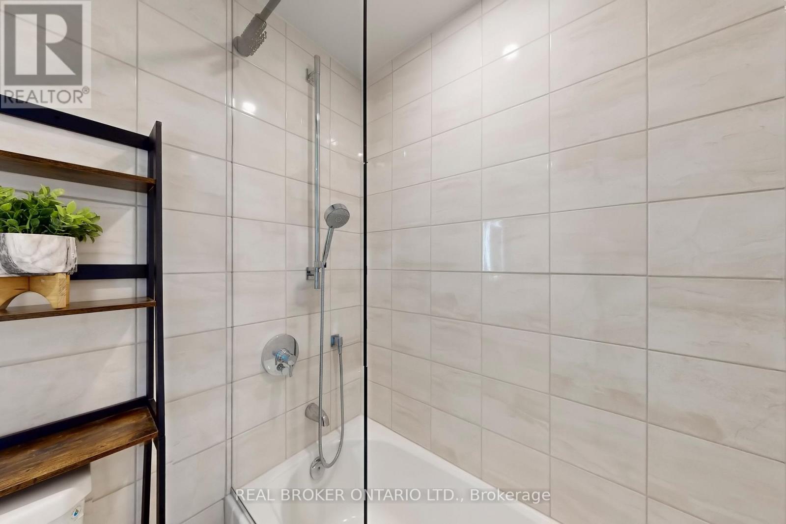 4103 - 8 Cumberland Street, Toronto, Ontario  M4W 0B6 - Photo 19 - C12802914