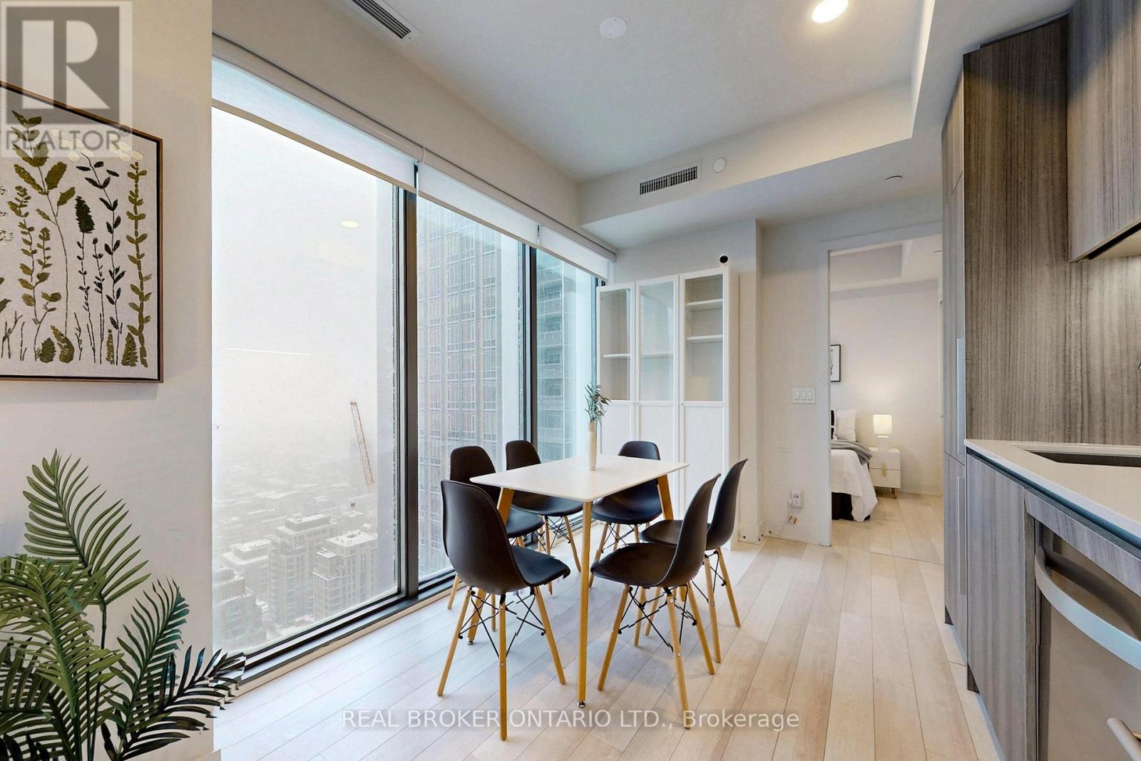 4103 - 8 Cumberland Street, Toronto, Ontario  M4W 0B6 - Photo 10 - C12802914