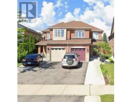 33 REVELSTOKE PLACE, Brampton, Ontario