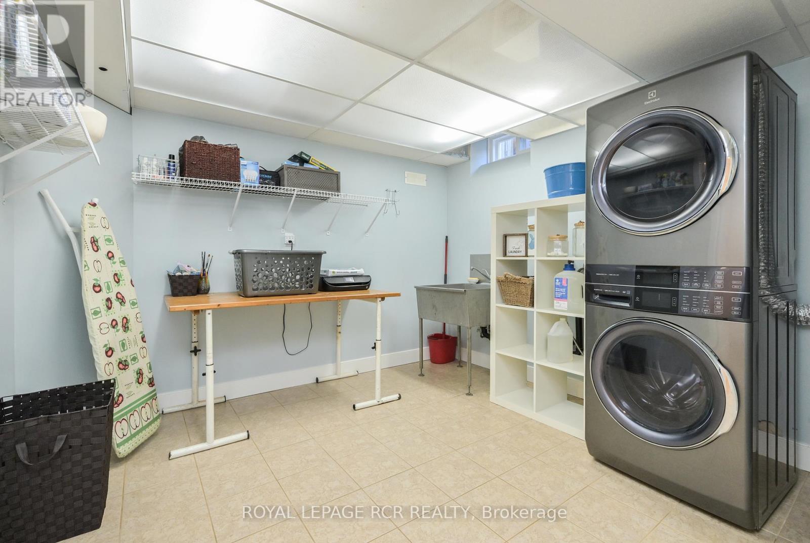 208 Kensington Place, Orangeville, Ontario  L9W 4G5 - Photo 33 - W12803488