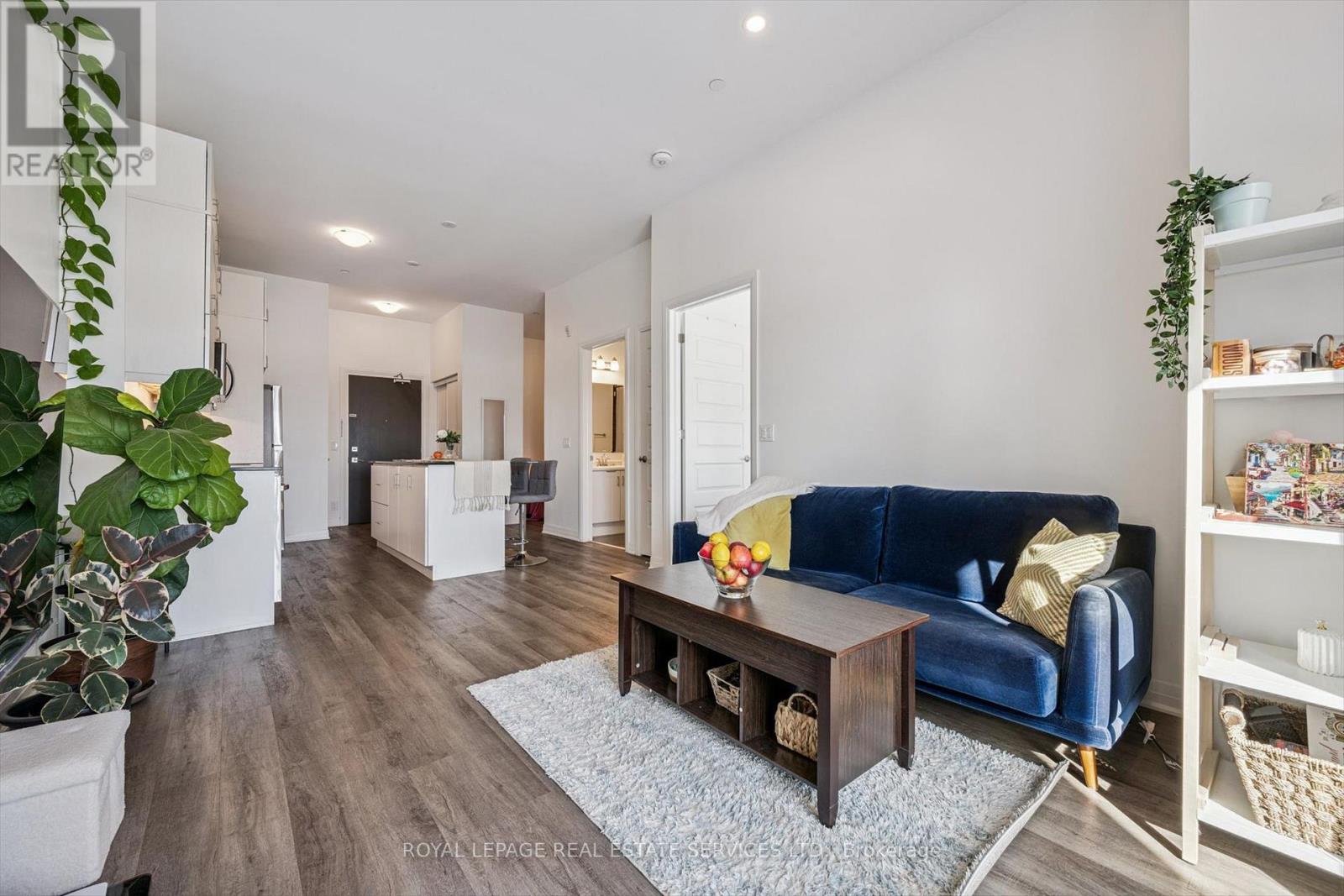 621 - 102 Grovewood Common, Oakville, Ontario  L6H 0X2 - Photo 17 - W12803496