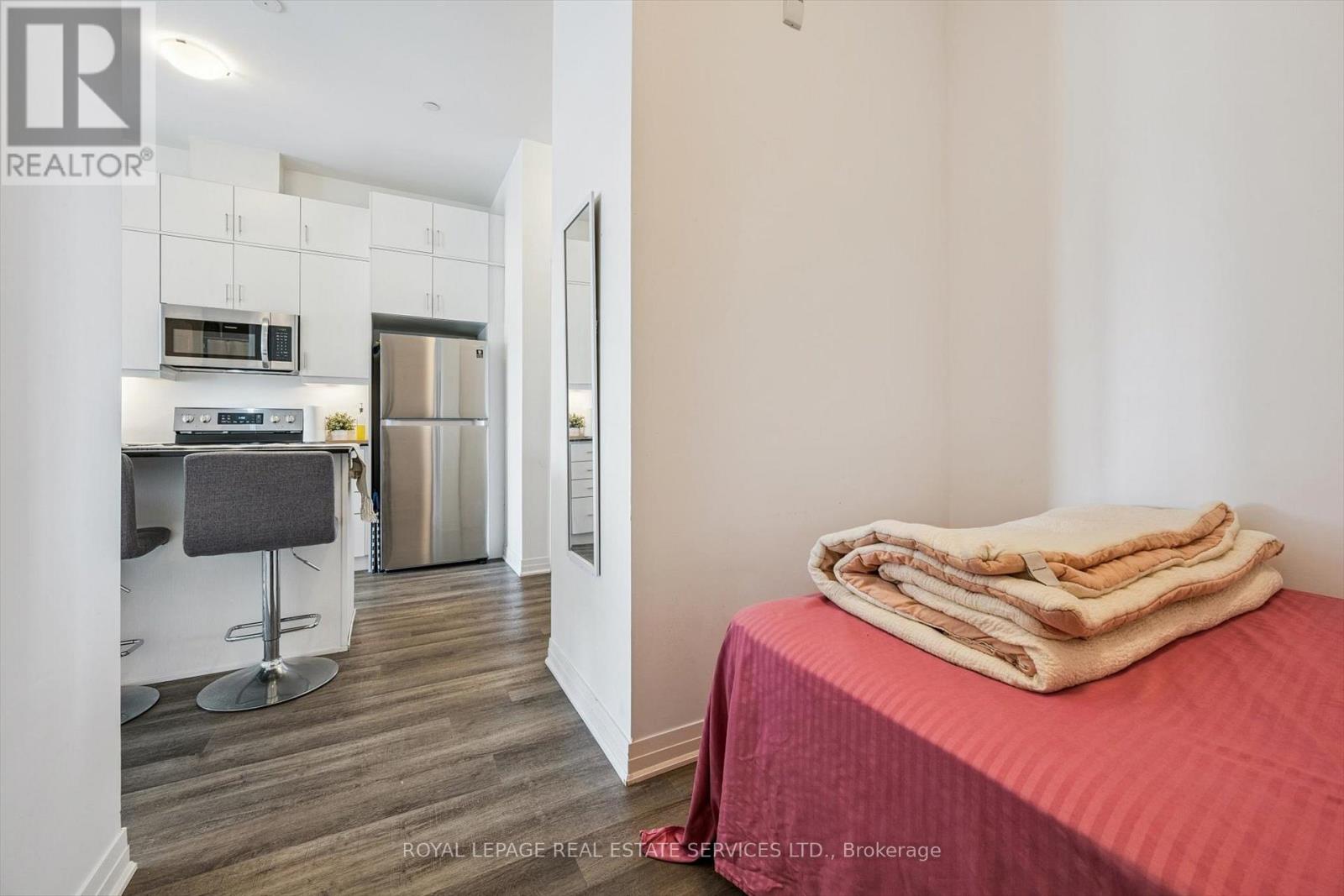 621 - 102 Grovewood Common, Oakville, Ontario  L6H 0X2 - Photo 22 - W12803496