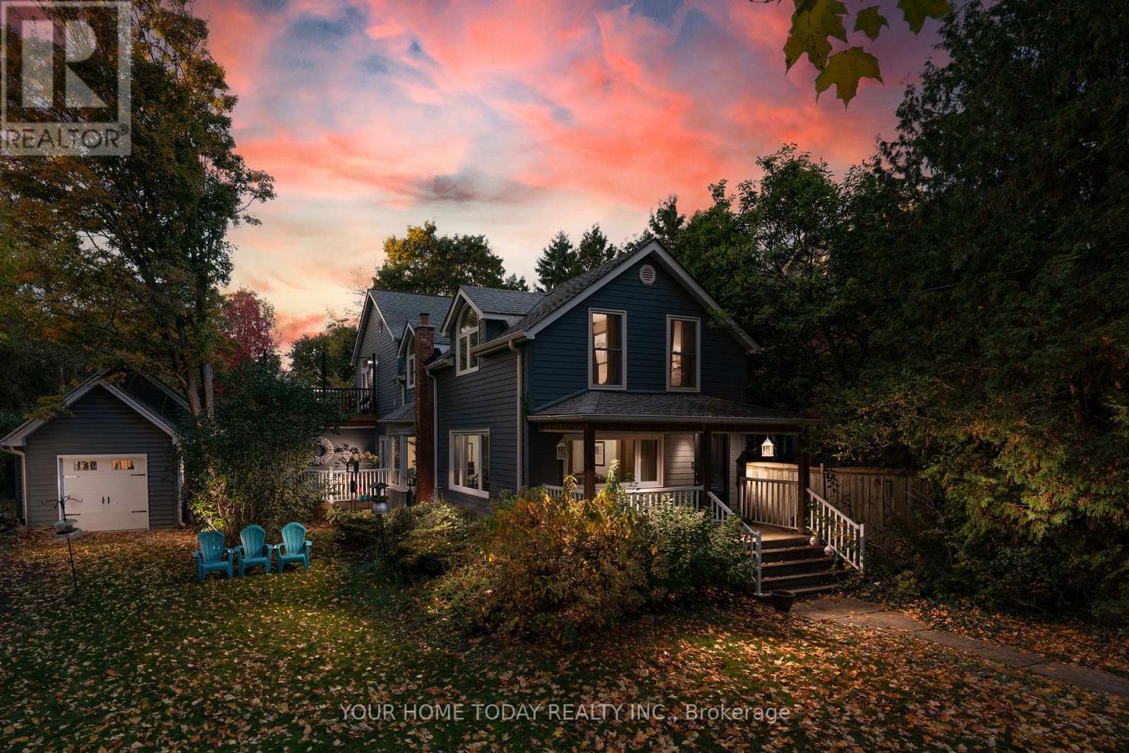 15 QUEEN STREET, Halton Hills, Ontario