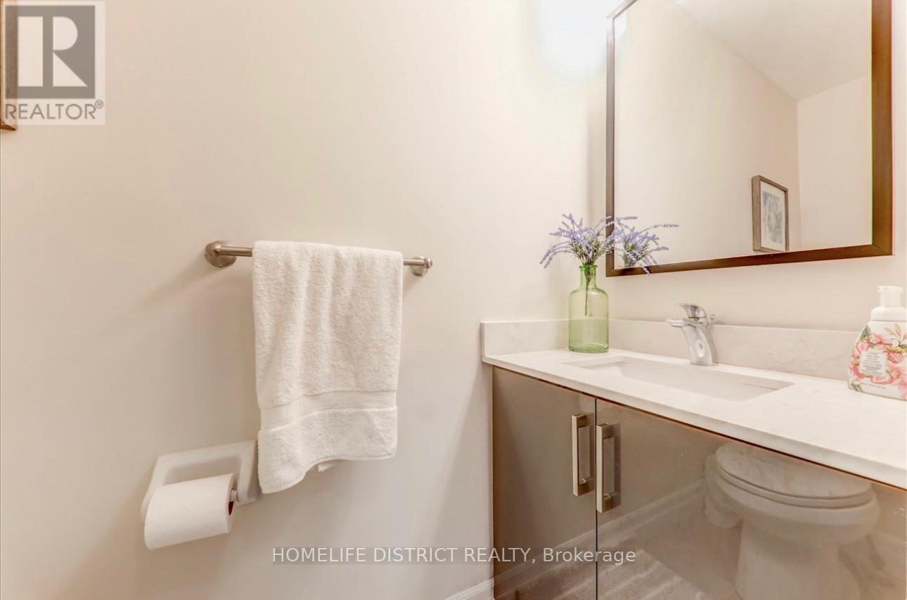 51 Seascape Crescent, Brampton (Bram East), Ontario  L6P 3C5 - Photo 11 - W12803538