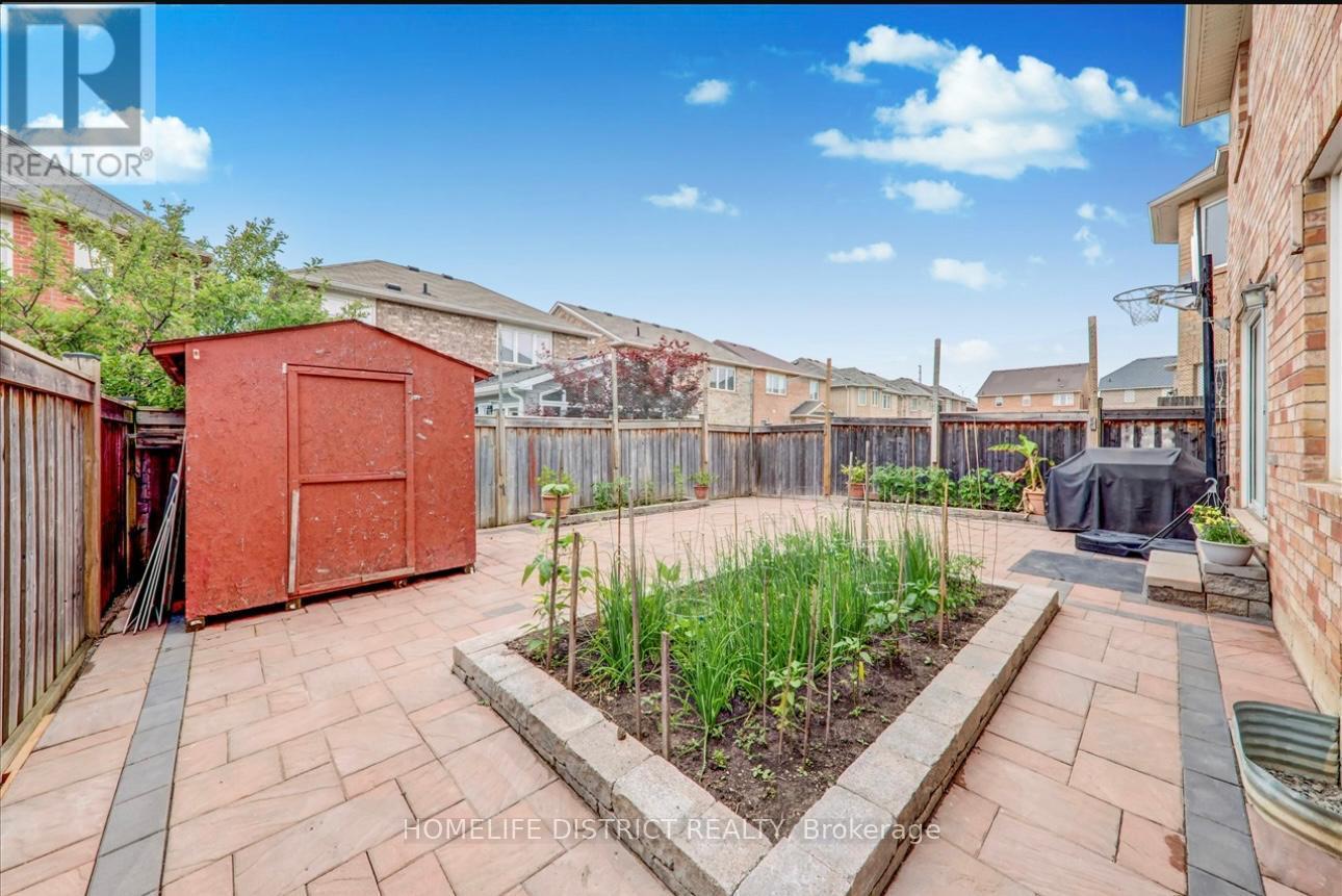 51 Seascape Crescent, Brampton (Bram East), Ontario  L6P 3C5 - Photo 20 - W12803538