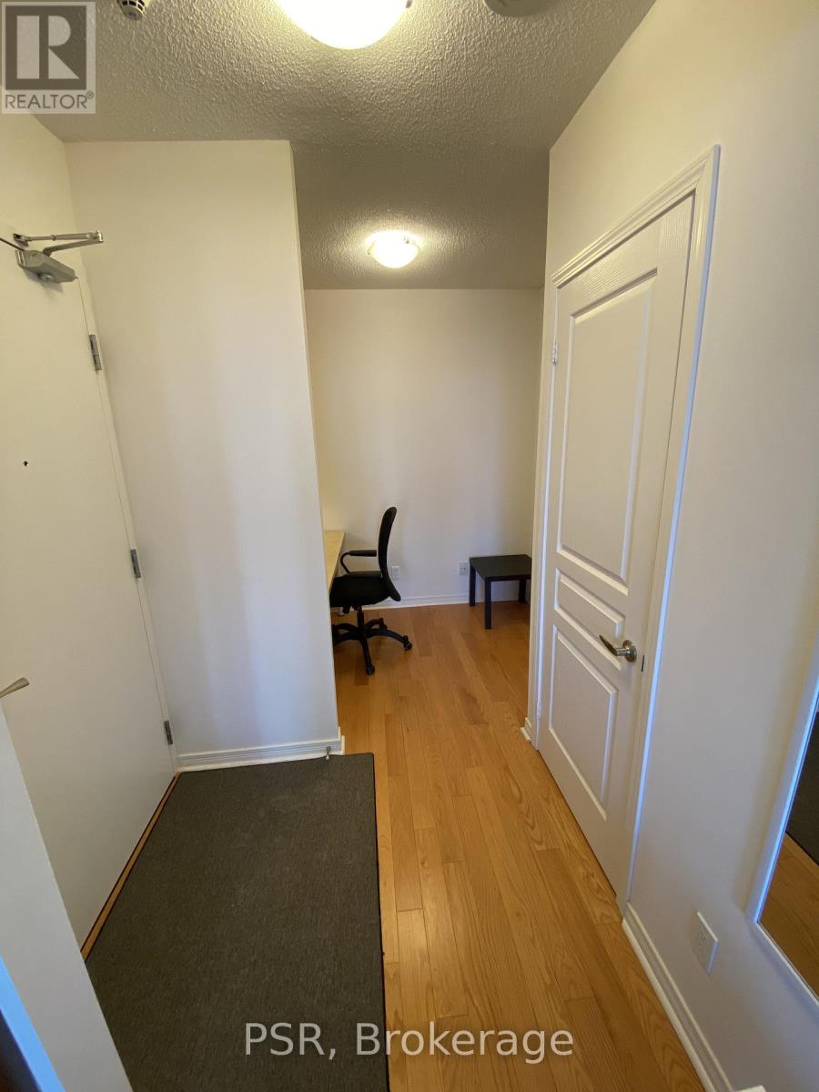 1105 - 2240 Lake Shore Boulevard W, Toronto, Ontario  M8V 0B1 - Photo 4 - W12803544