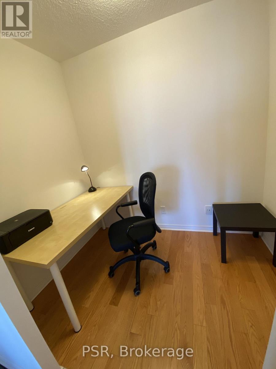 1105 - 2240 Lake Shore Boulevard W, Toronto, Ontario  M8V 0B1 - Photo 5 - W12803544