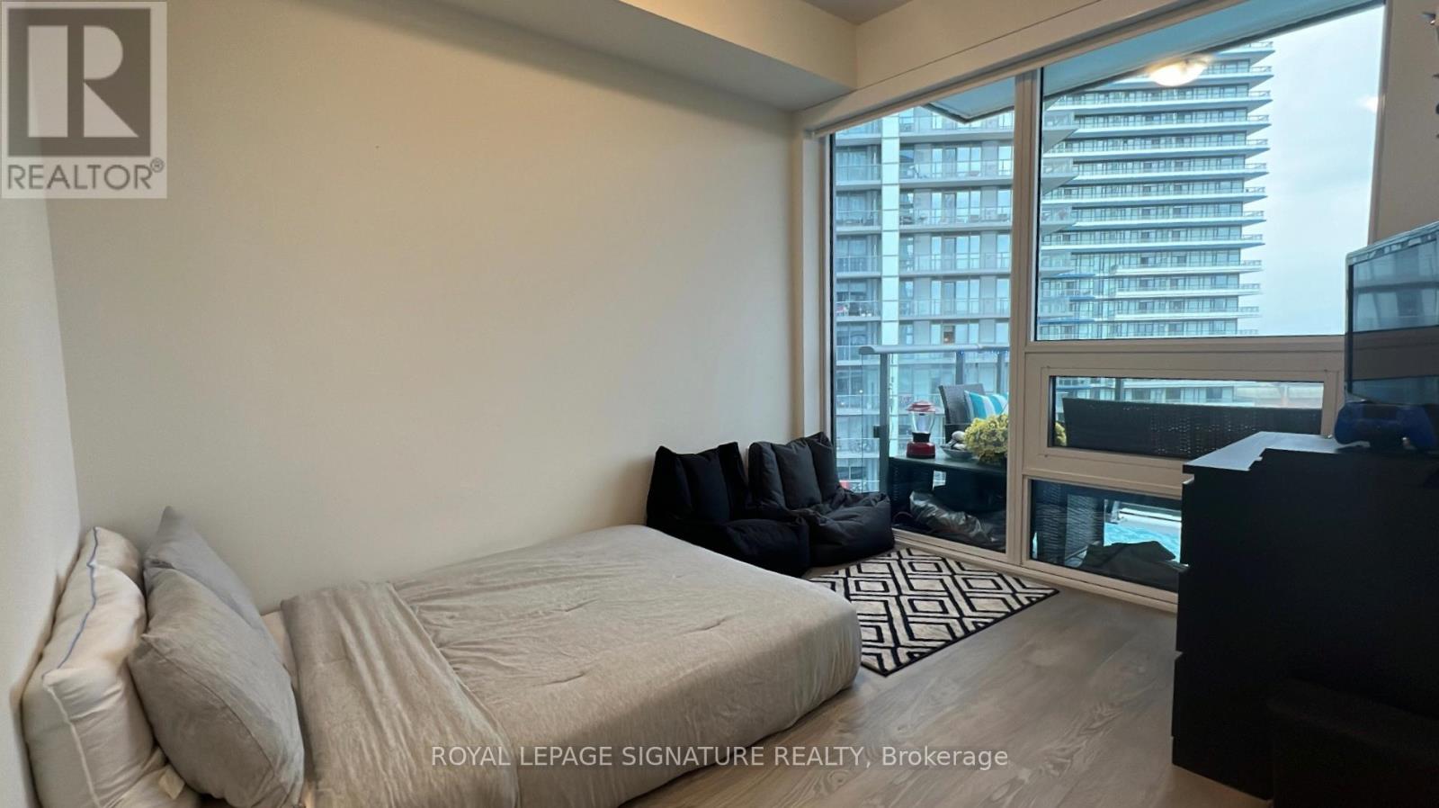 1205 - 4655 Metcalfe Avenue, Mississauga (Central Erin Mills), Ontario  L5M 0Z8 - Photo 12 - W12803546