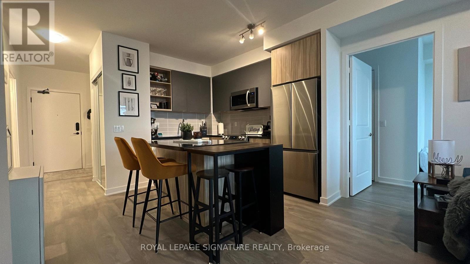 1205 - 4655 Metcalfe Avenue, Mississauga (Central Erin Mills), Ontario  L5M 0Z8 - Photo 3 - W12803546