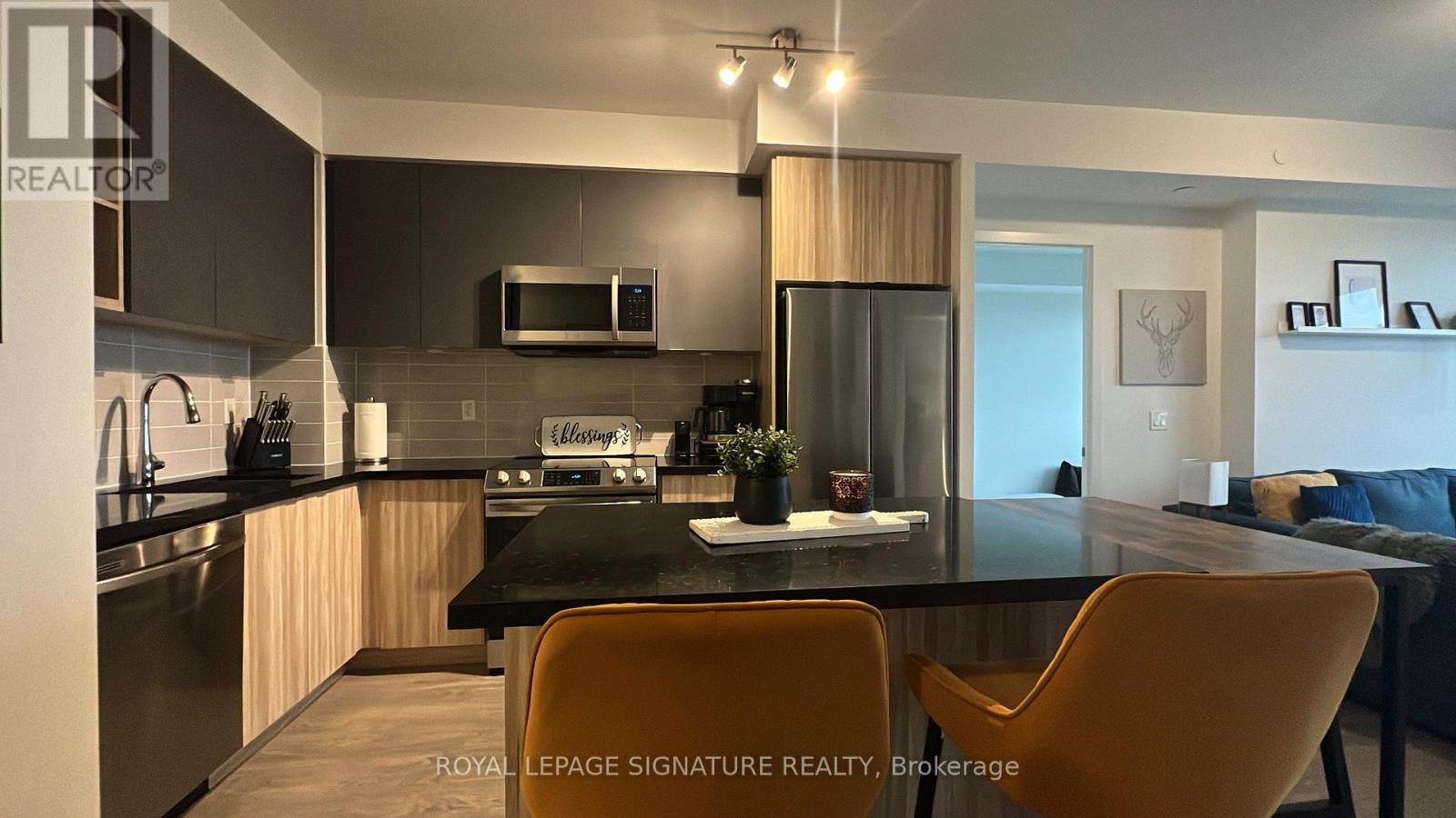 1205 - 4655 Metcalfe Avenue, Mississauga (Central Erin Mills), Ontario  L5M 0Z8 - Photo 5 - W12803546