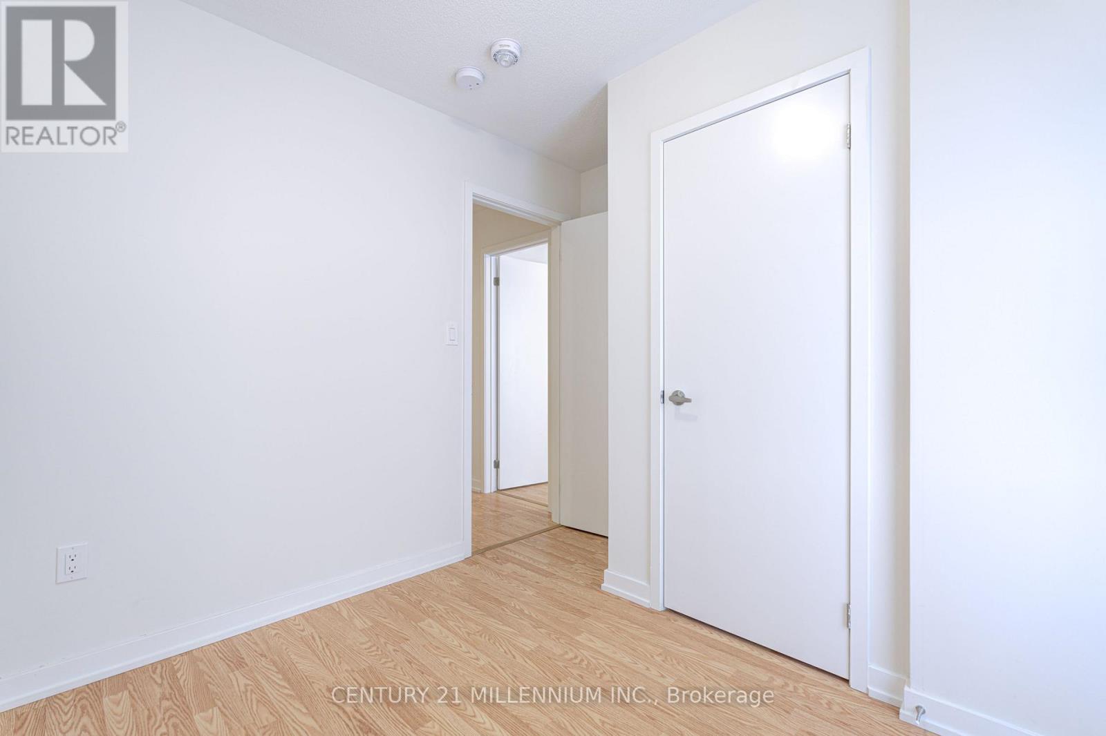 25 Lambert Lane, Caledon, Ontario  L7E 4M5 - Photo 19 - W12803556