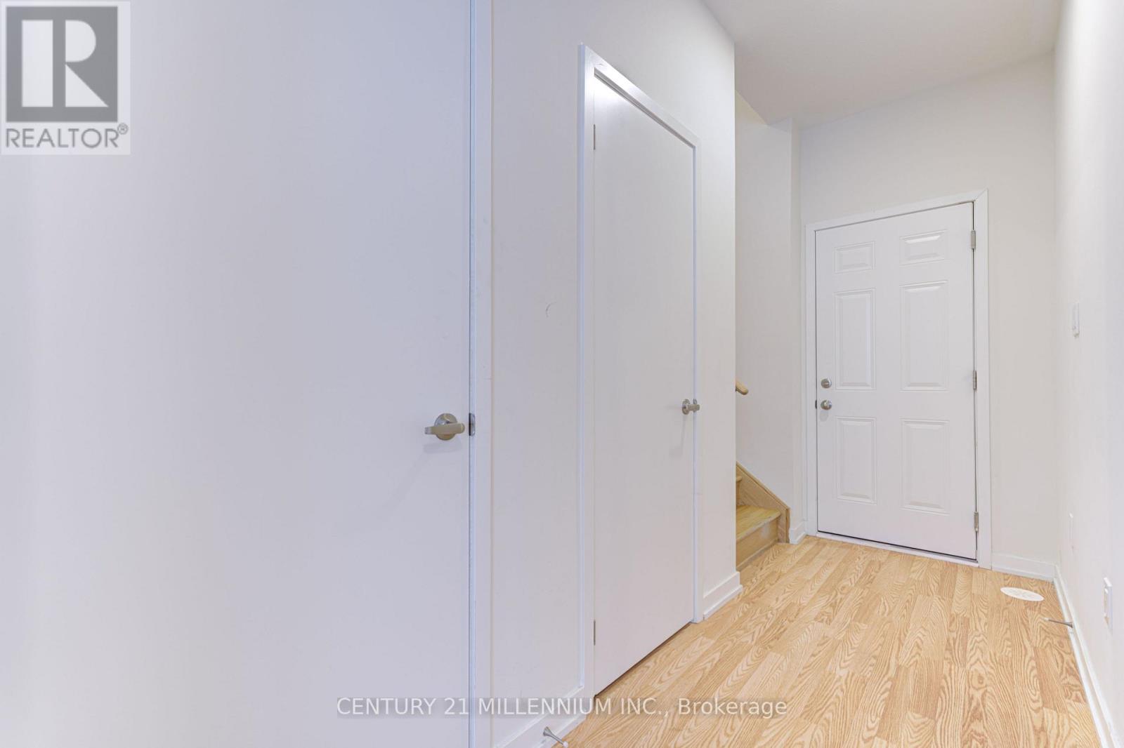 25 Lambert Lane, Caledon, Ontario  L7E 4M5 - Photo 6 - W12803556