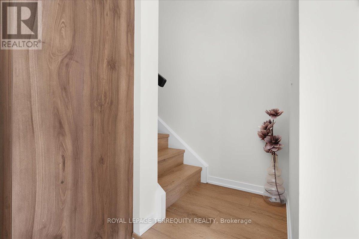 38 Kingbird Common, Cambridge, Ontario  N1T 0H3 - Photo 13 - X12803452