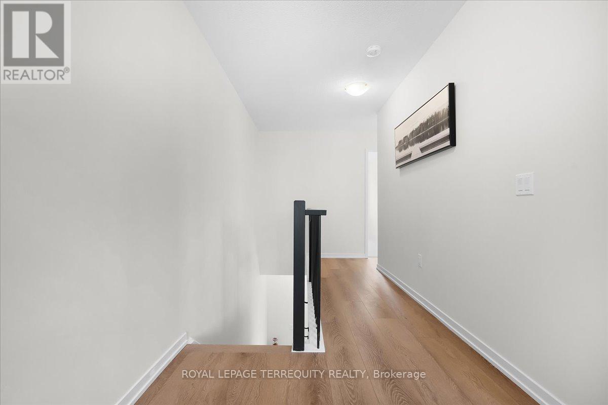 38 Kingbird Common, Cambridge, Ontario  N1T 0H3 - Photo 14 - X12803452