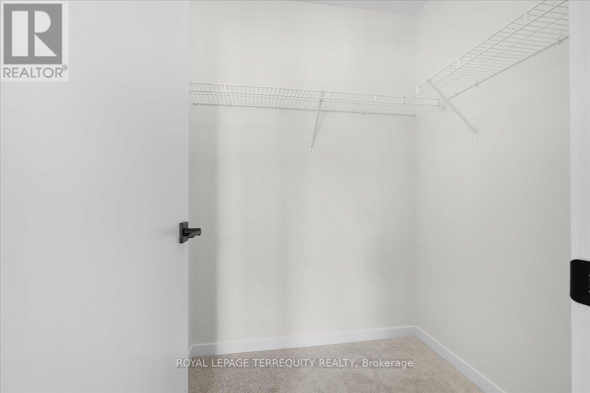 38 Kingbird Common, Cambridge, Ontario  N1T 0H3 - Photo 18 - X12803452