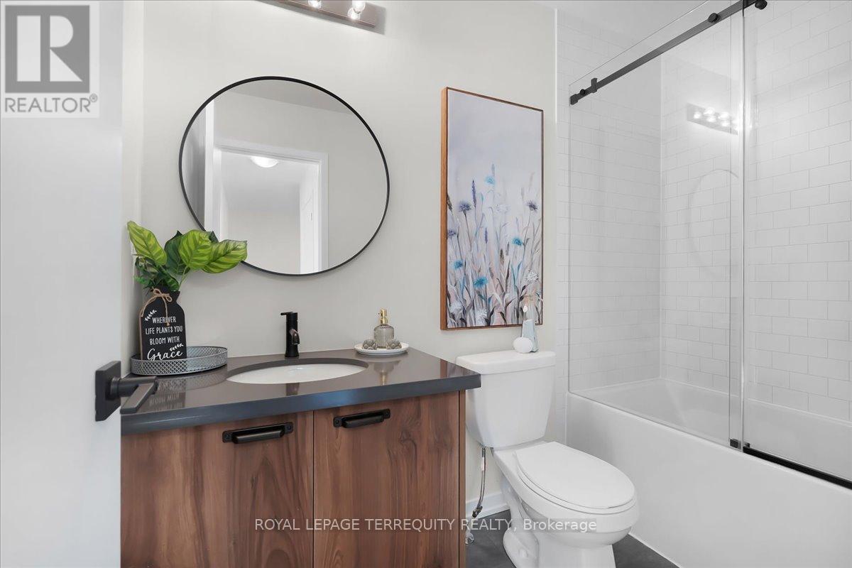 38 Kingbird Common, Cambridge, Ontario  N1T 0H3 - Photo 24 - X12803452