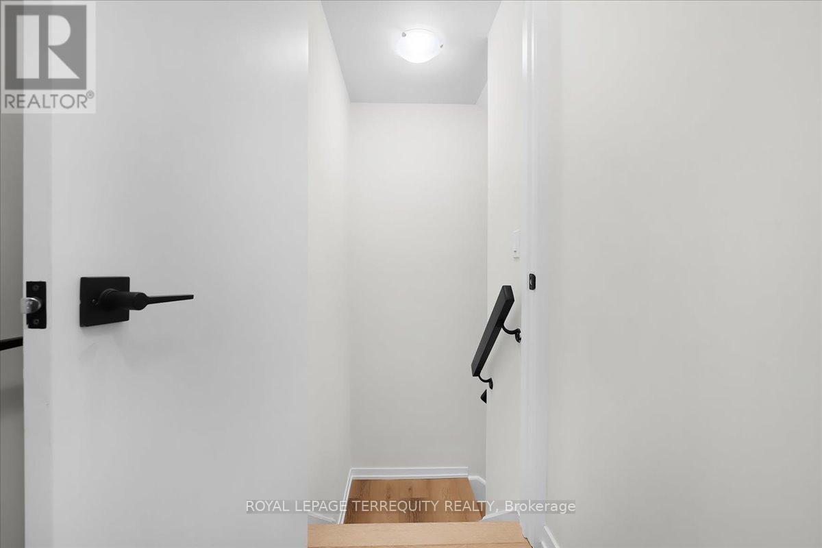 38 Kingbird Common, Cambridge, Ontario  N1T 0H3 - Photo 31 - X12803452