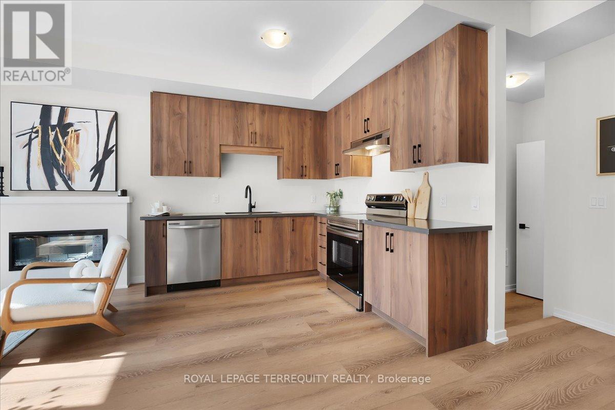 38 Kingbird Common, Cambridge, Ontario  N1T 0H3 - Photo 8 - X12803452