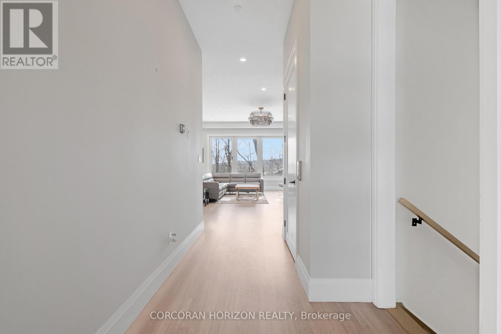 111 Grand Ridge Drive, Cambridge, Ontario  N1S 4E4 - Photo 6 - X12803482