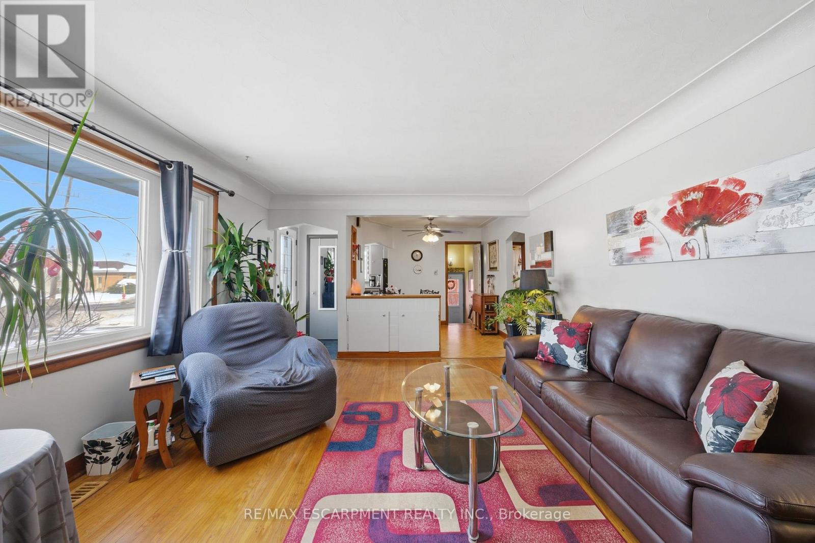 763 Upper Ottawa Street, Hamilton, Ontario  L8T 3T8 - Photo 5 - X12803502