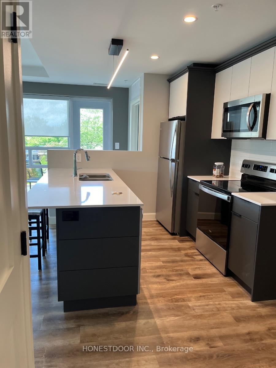 303 - 34 Norman Street, Brantford, Ontario  N3R 2Y1 - Photo 11 - X12803514